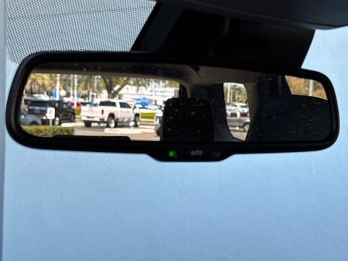 Used 2022 Toyota 4Runner SR5 Premium w/ Moonroof Package RWD image 76