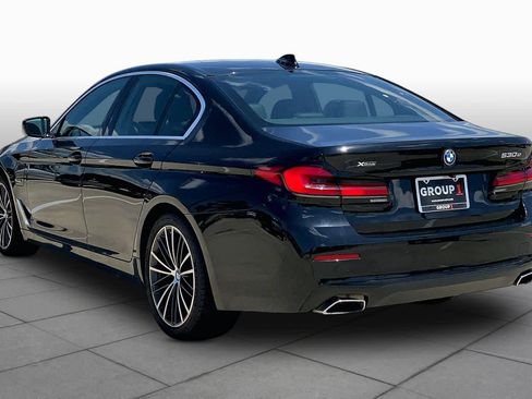Used 2023 BMW 530e xDrive AWD/4WD image 12