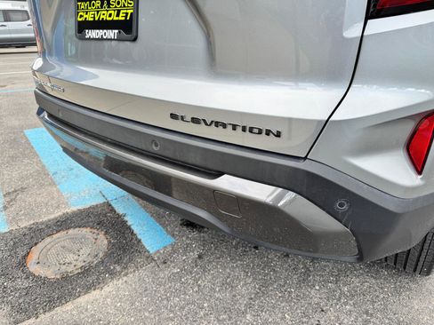 Used 2025 GMC Terrain Elevation image 36