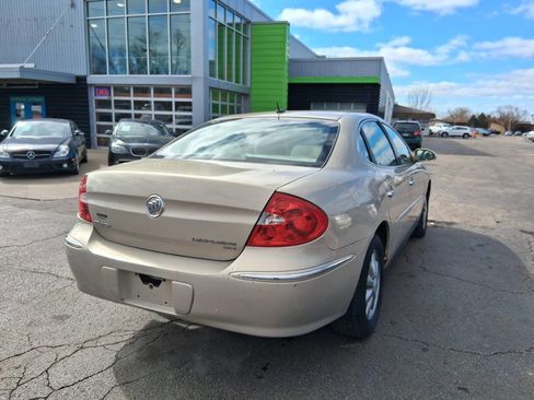 Used 2009 Buick LaCrosse CX image 4