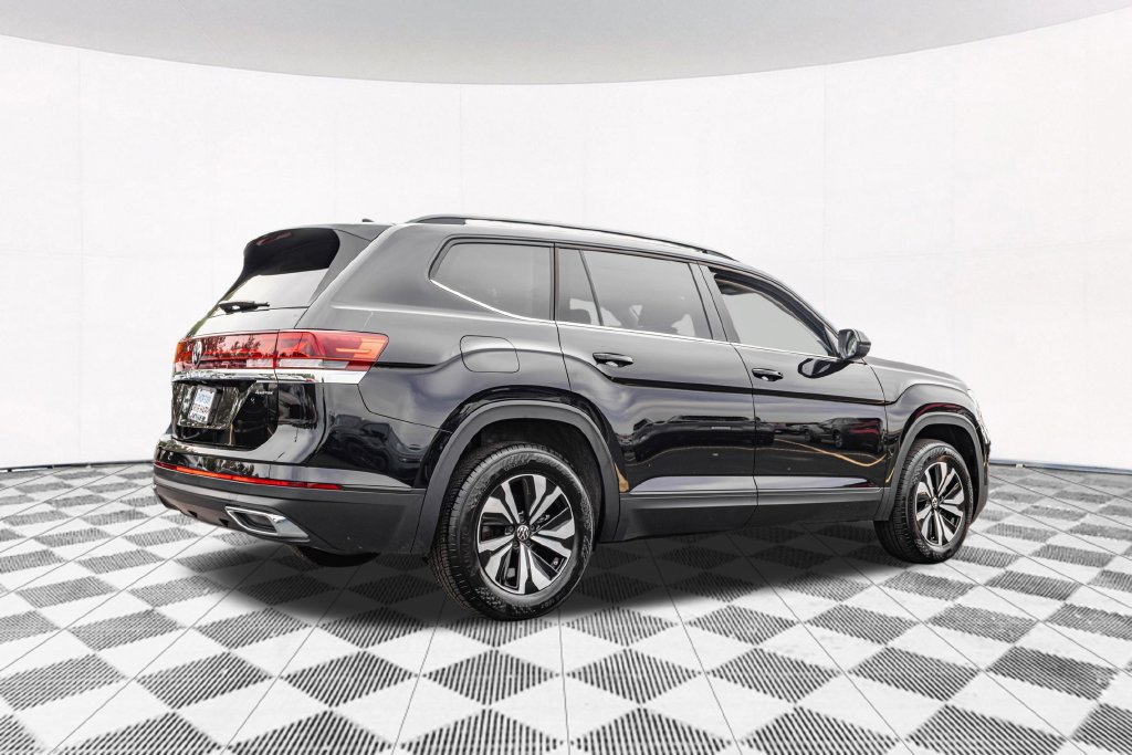 Certified 2024 Volkswagen Atlas SE AWD/4WD image 10