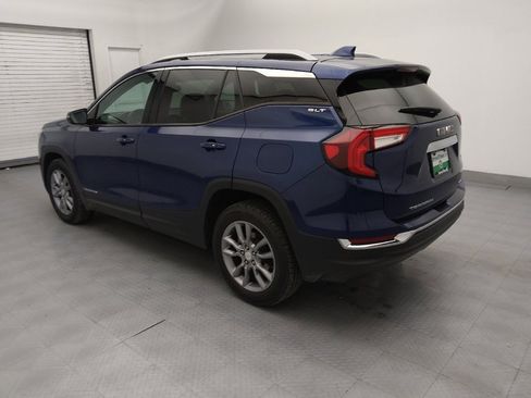 Used 2022 GMC Terrain SLT image 3