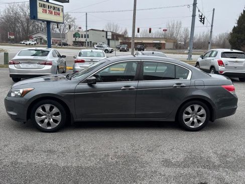 Used 2009 Honda Accord EX image 2