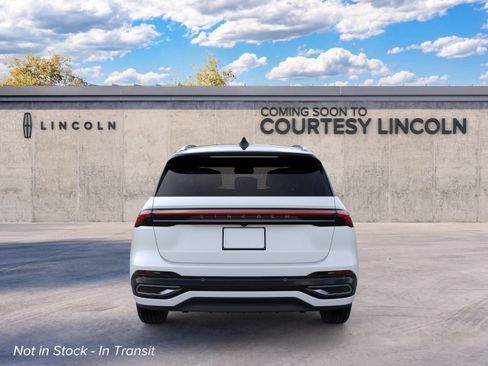 New 2026 Lincoln Nautilus Reserve AWD/4WD image 5