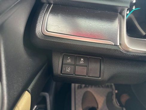 Used 2018 Honda Civic Touring image 15