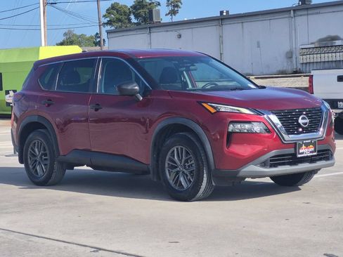 Used 2022 Nissan Rogue S FWD image 8