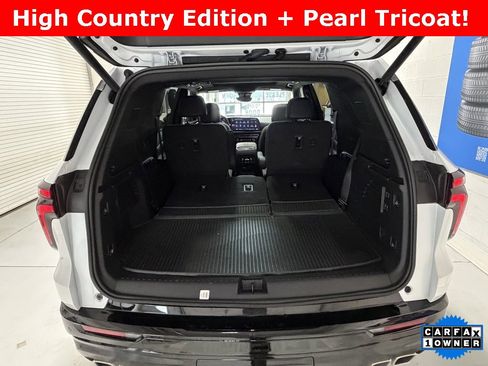 Used 2025 Chevrolet Traverse High Country w/ LPO, Floor Liner Package image 23