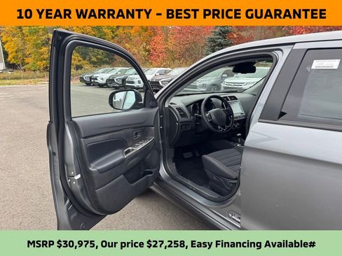 New 2025 Mitsubishi Outlander Sport SE image 7