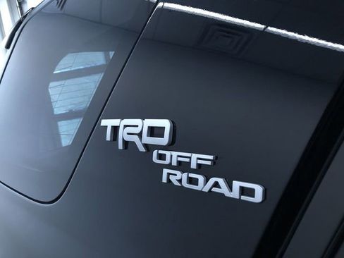 Used 2023 Toyota 4Runner TRD Off-Road Premium image 16