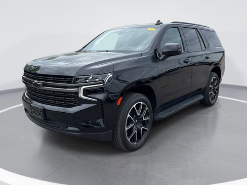 Certified 2022 Chevrolet Tahoe RST w/ Luxury Package image 3