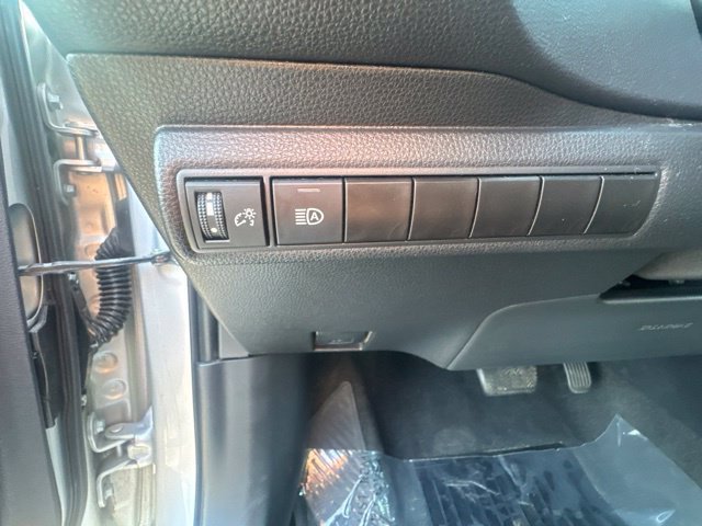 Used 2024 Toyota Corolla LE FWD image 18