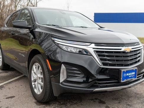 Used 2023 Chevrolet Equinox LT image 4