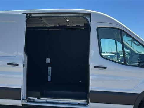 New 2026 Ford Transit 250 148 Medium Roof w/ Load Area Protection Package RWD image 12