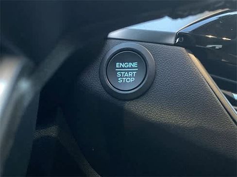 Used 2023 Ford Escape Active image 17