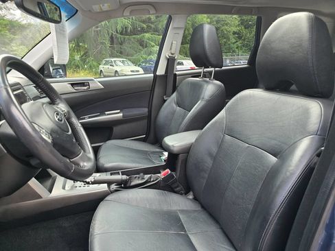 Used 2011 Subaru Forester 2.5X Touring AWD/4WD image 11