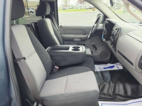 Used 2007 Chevrolet Silverado 1500 W/T RWD image 12