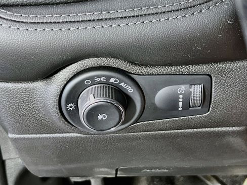 Used 2022 Dodge Durango GT AWD/4WD image 10