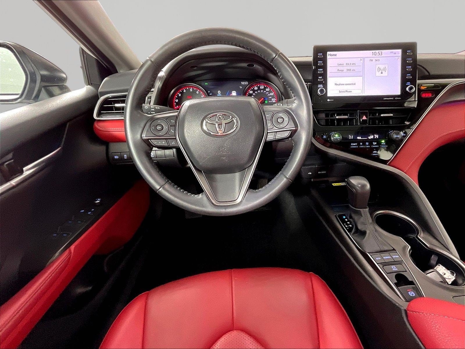 Used 2023 Toyota Camry XSE FWD image 8