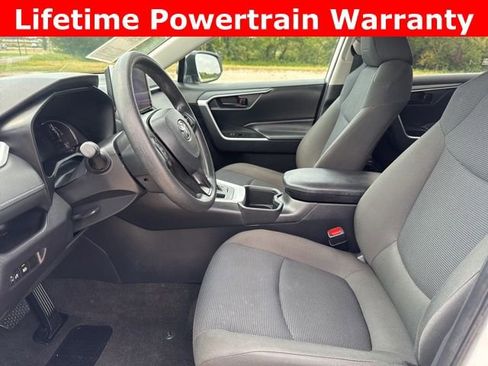 Used 2024 Toyota RAV4 LE image 2