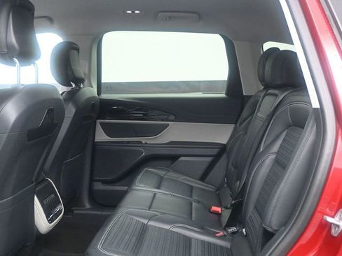 Used 2024 Lincoln Nautilus Reserve image 5