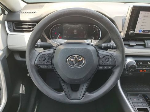 Used 2024 Toyota RAV4 XLE w/ Convenience Package FWD image 11