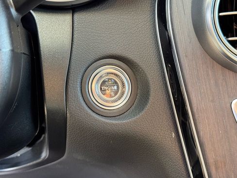 Certified 2022 Mercedes-Benz GLC 300 image 32