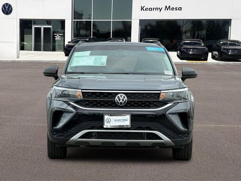 Used 2023 Volkswagen Taos S FWD image 9