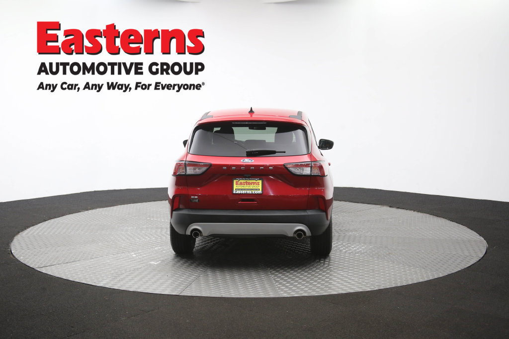 Used 2022 Ford Escape SE w/ Convenience Package FWD image 39