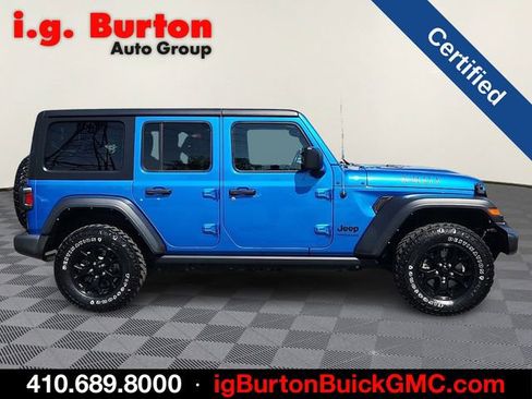 Used 2022 Jeep Wrangler Unlimited Sport AWD/4WD image 7