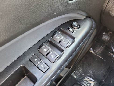 Used 2021 Chevrolet Colorado Z71 w/ Z71 Midnight Edition image 23