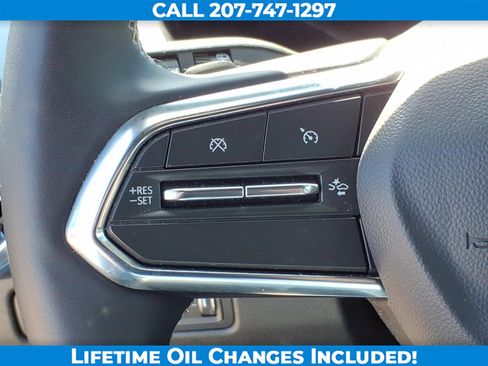 Used 2025 Chevrolet Equinox EV LT FWD image 17