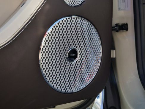 Used 2021 Bentley Continental GT V8 AWD/4WD image 19