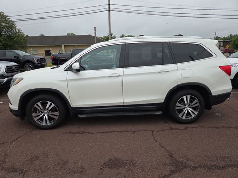 Used 2018 Honda Pilot EX-L image 6