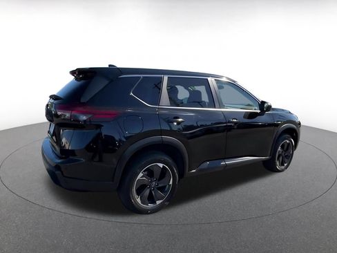 Used 2025 Nissan Rogue SV FWD image 15