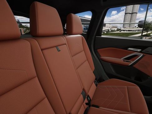 New 2026 BMW X1 xDrive28i w/ Technology Package image 12