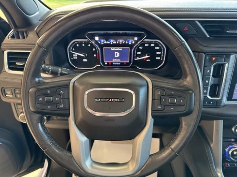 Used 2021 GMC Yukon Denali w/ Denali Ultimate Package image 19