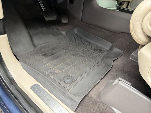 Used 2020 Lincoln Navigator L Reserve w/ Luxury Package image 17