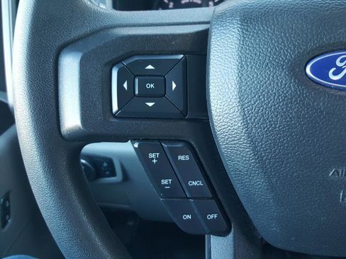 Used 2022 Ford F250 XL w/ Power Equipment Group image 17