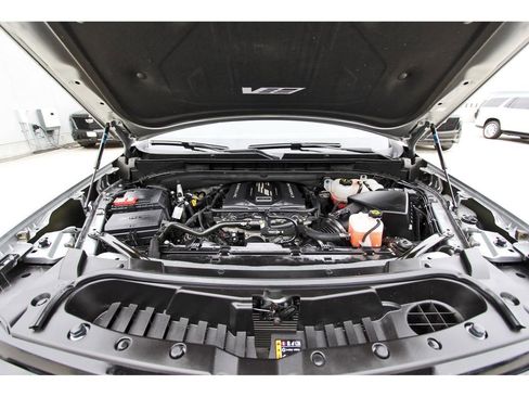 Certified 2024 Cadillac Escalade ESV V w/ LPO, Floor Liner Package AWD/4WD image 34