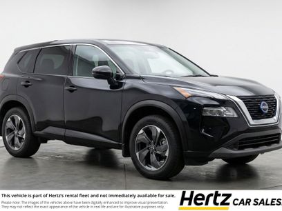 Used 2025 Nissan Rogue SV