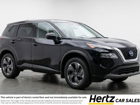 Used 2025 Nissan Rogue SV FWD image 1