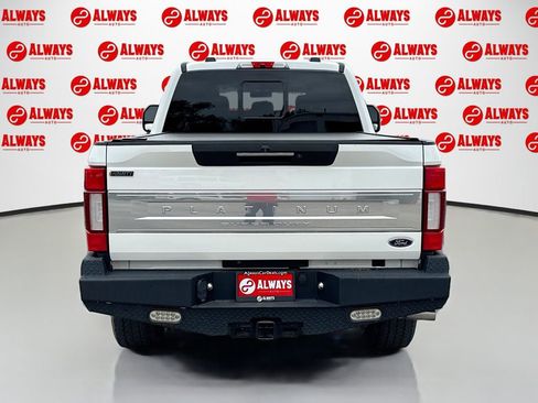 Used 2022 Ford F250 Platinum w/ FX4 Off-Road Package image 7
