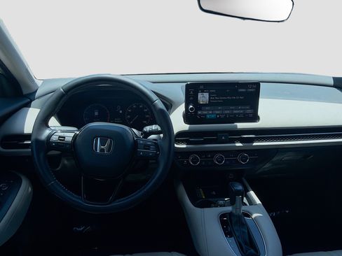 Certified 2024 Honda HR-V EX-L image 20