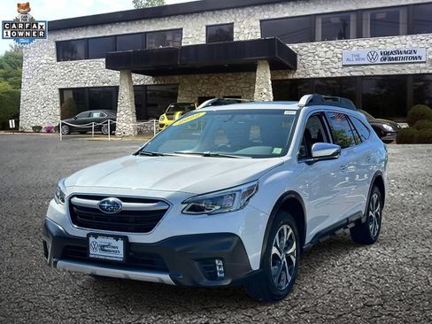 Used 2022 Subaru Outback Touring AWD/4WD image 2