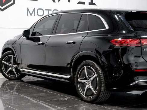 Used 2023 Mercedes-Benz EQS 580 4MATIC SUV image 21