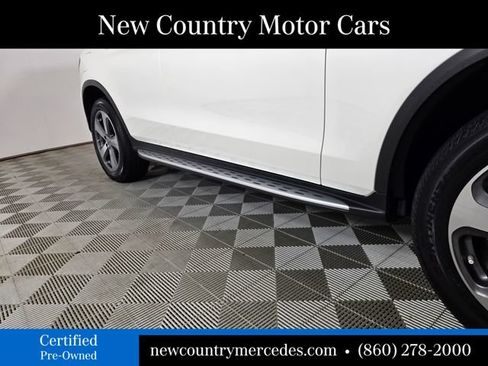 Used 2021 Mercedes-Benz GLC 300 image 12