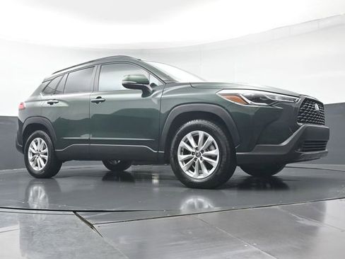 Certified 2023 Toyota Corolla Cross LE image 41