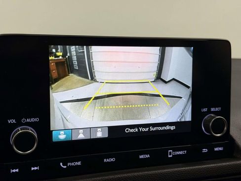 Used 2023 Honda Civic Sport image 24