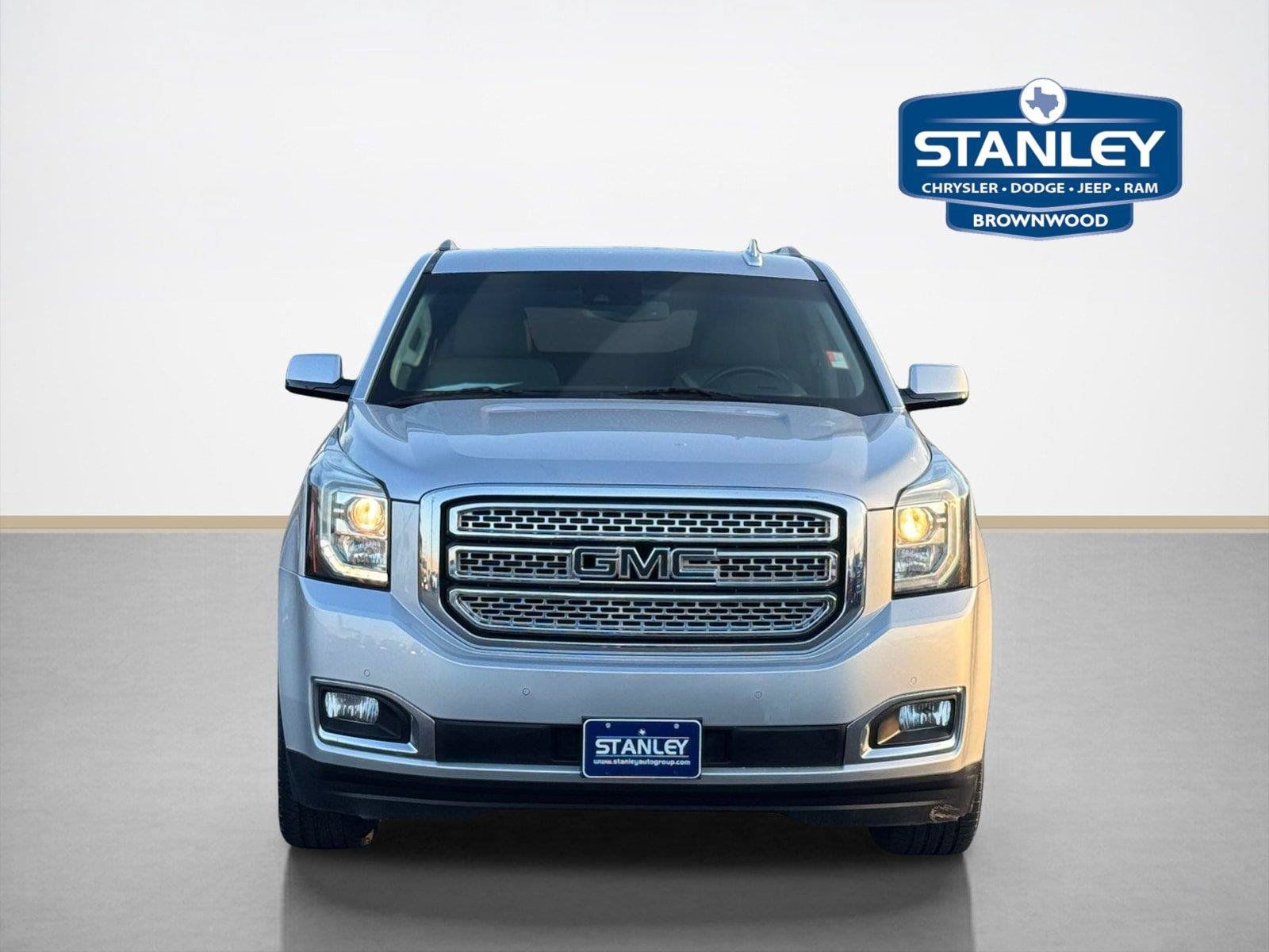 Used 2020 GMC Yukon SLT w/ Open Road Package AWD/4WD image 2