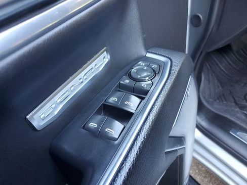 Used 2024 GMC Sierra 1500 Denali w/ Denali Reserve Package image 17